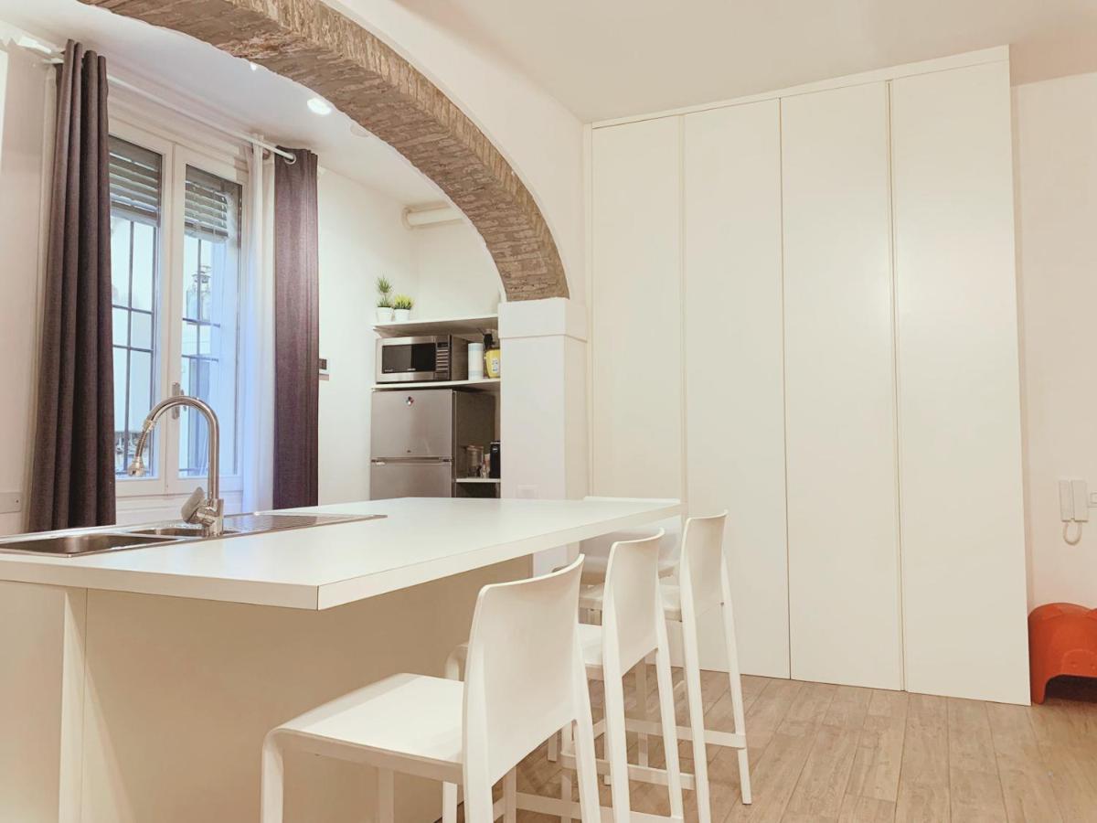 Premium Apartment In The City Center - Via Orfeo 12 ボローニャ エクステリア 写真